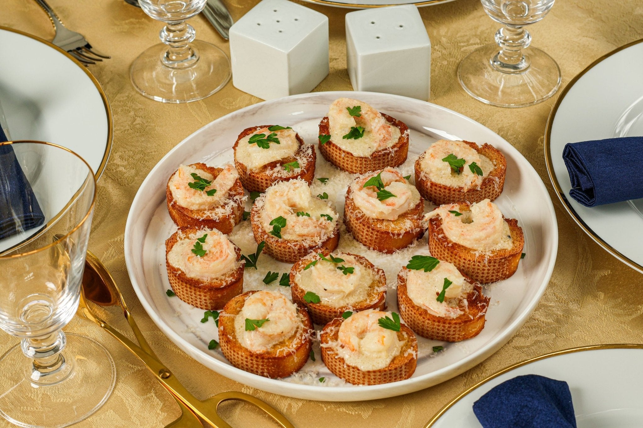 Shrimp Alfredo Crostinis