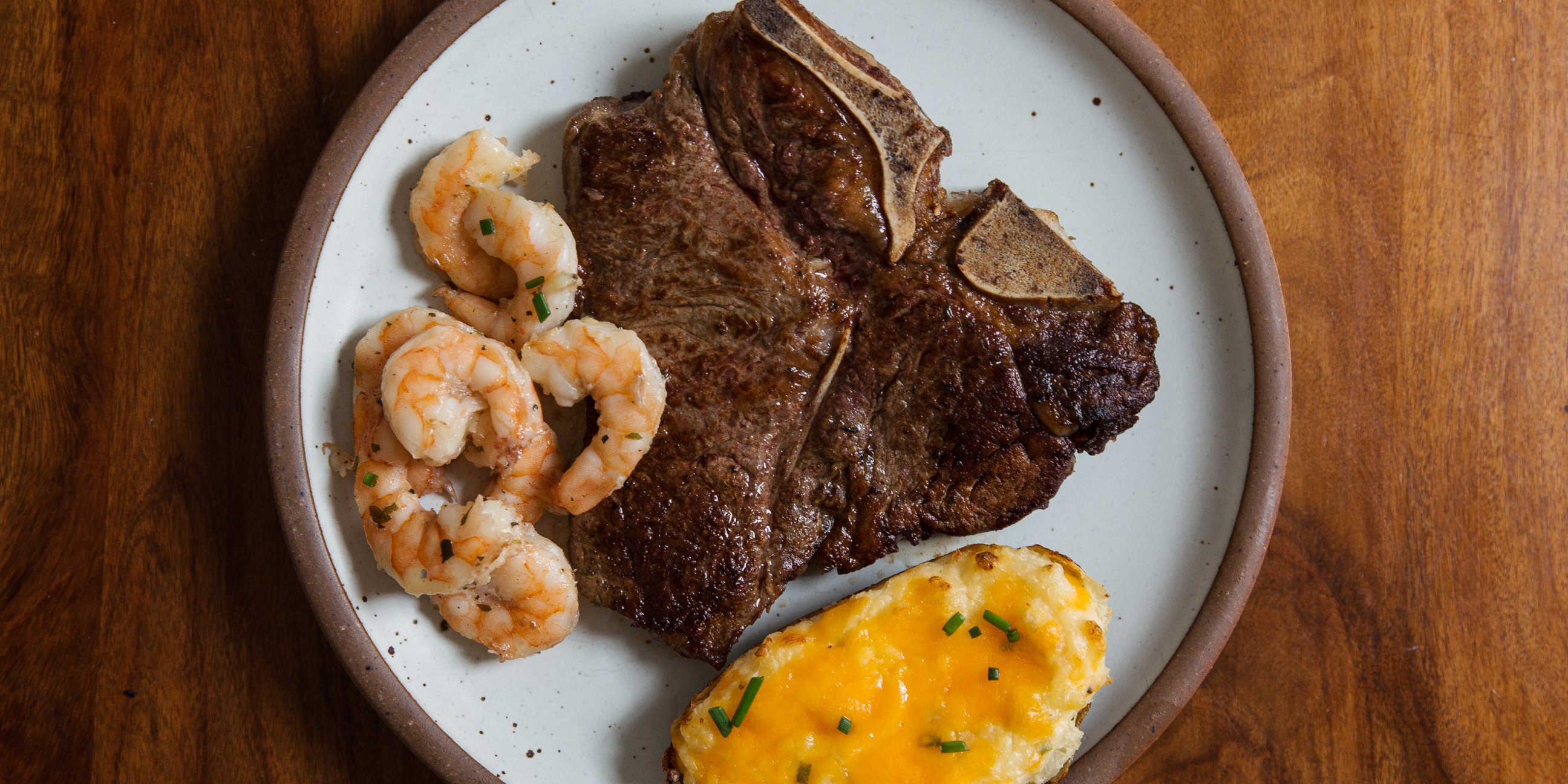 Garlic Butter Surf 'N Turf - Prime Shrimp